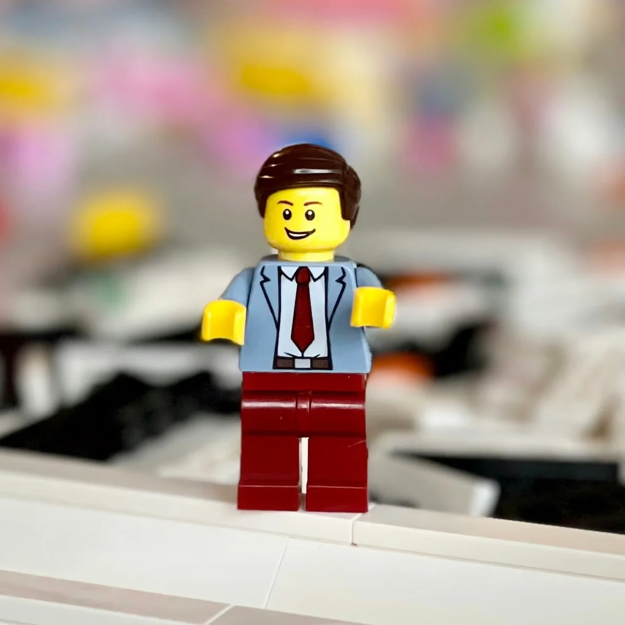 Eine Lego Figur.